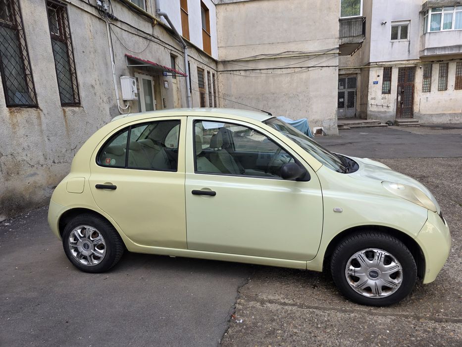 Nissan Micra 2005 benzina