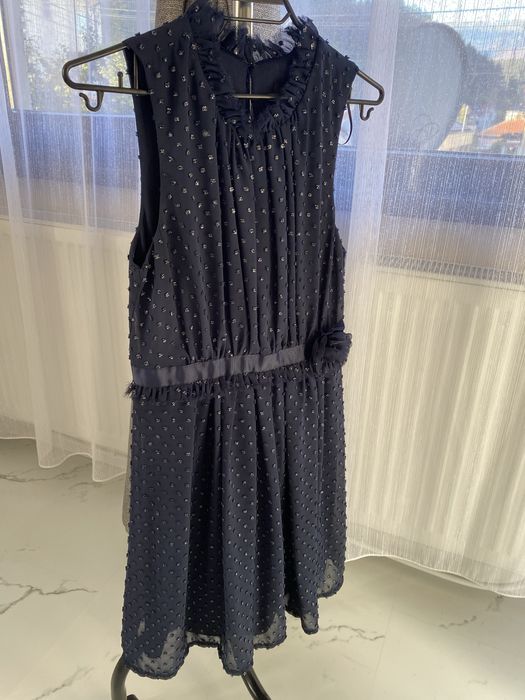 Дамски рокли нови два цвята син и розов