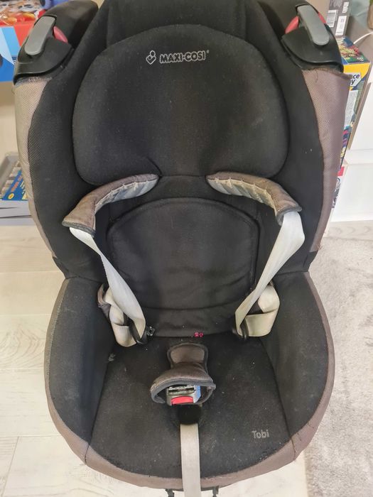 Столче за кола Maxi Cosi Tobi