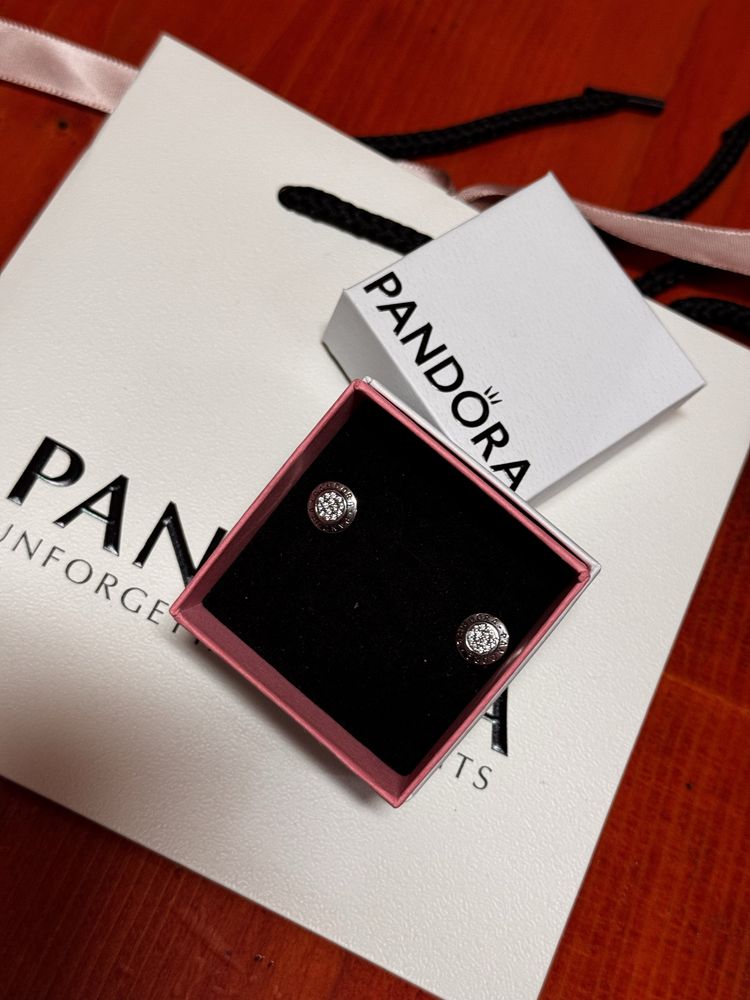 Pandora обеци Пандора