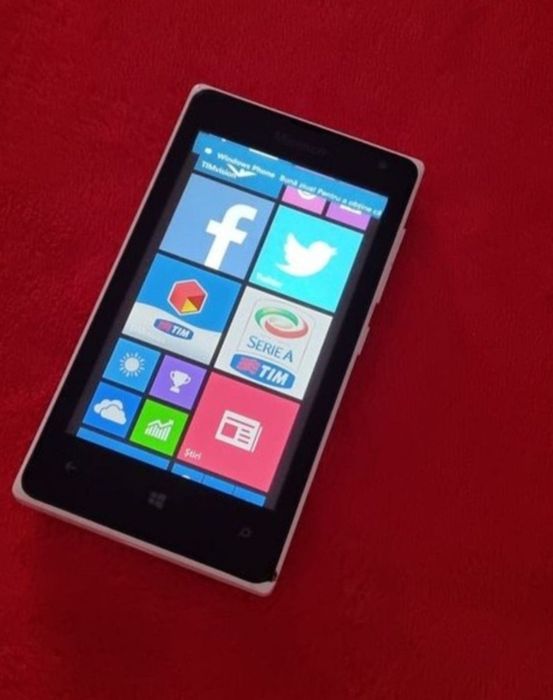 Telefon cu touchscreen Nokia perfect funcțional