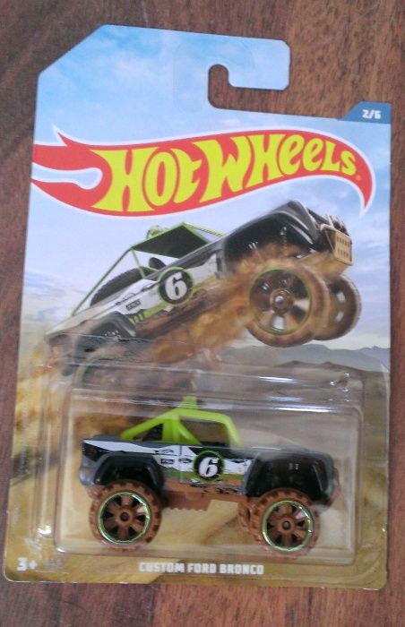 Machete HotWheels - set Offroad Trucks complet ( Ford, Subaru, Jeep)