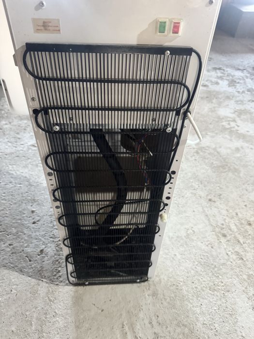 Dozator apa defect