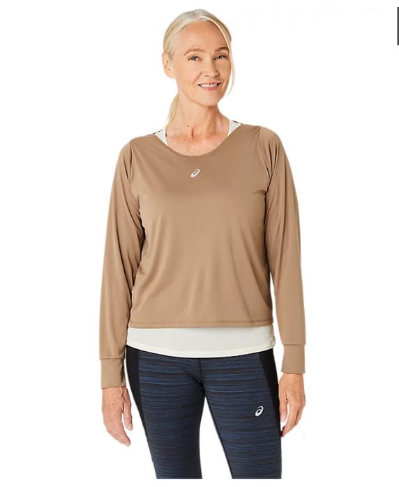 Дамски блузи Asics 30лв брой