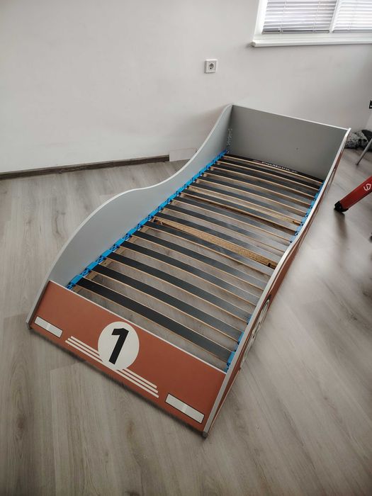 Детско-юношеско легло кола