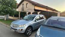 Vând mașină Mercedes ML320