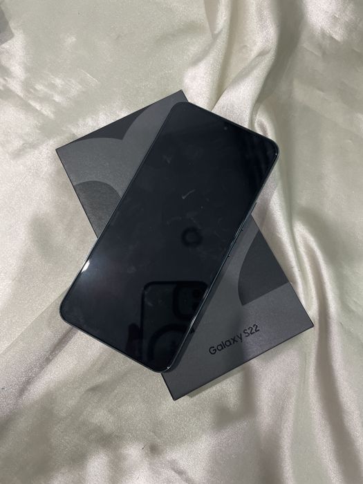 Samsung S22, 256гб (1001-костанай) лот 787070