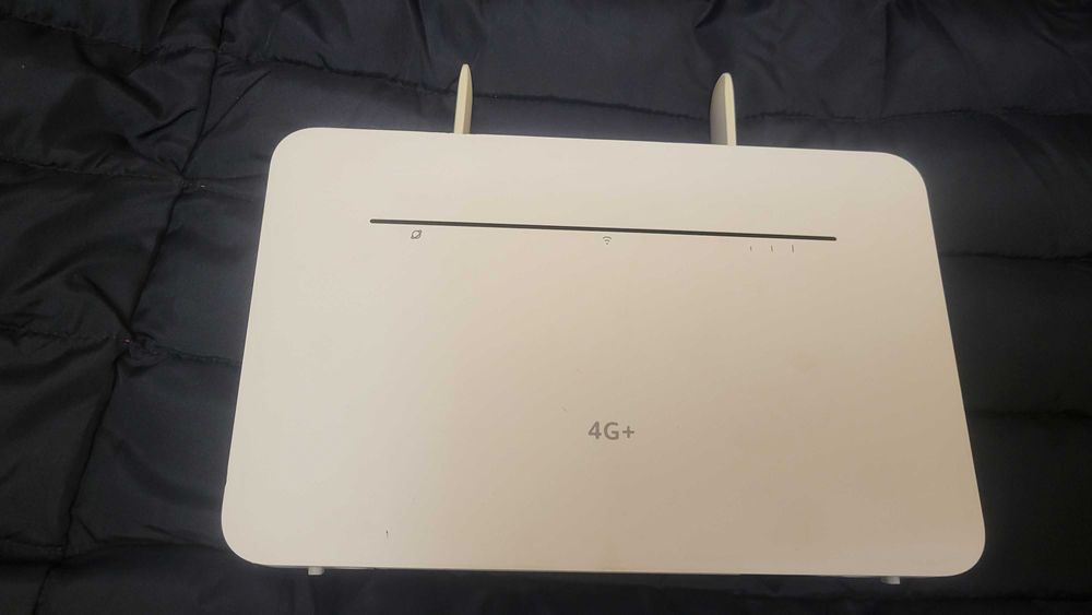 Huawei 4G+ router + 2antene cu sim liber retea model B535-333