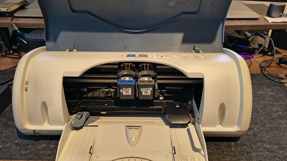 Imprimanta color HP Deskjet 3745