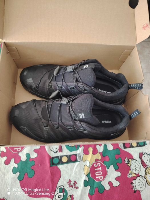 Продавам маратонки SALOMON Gore-tex