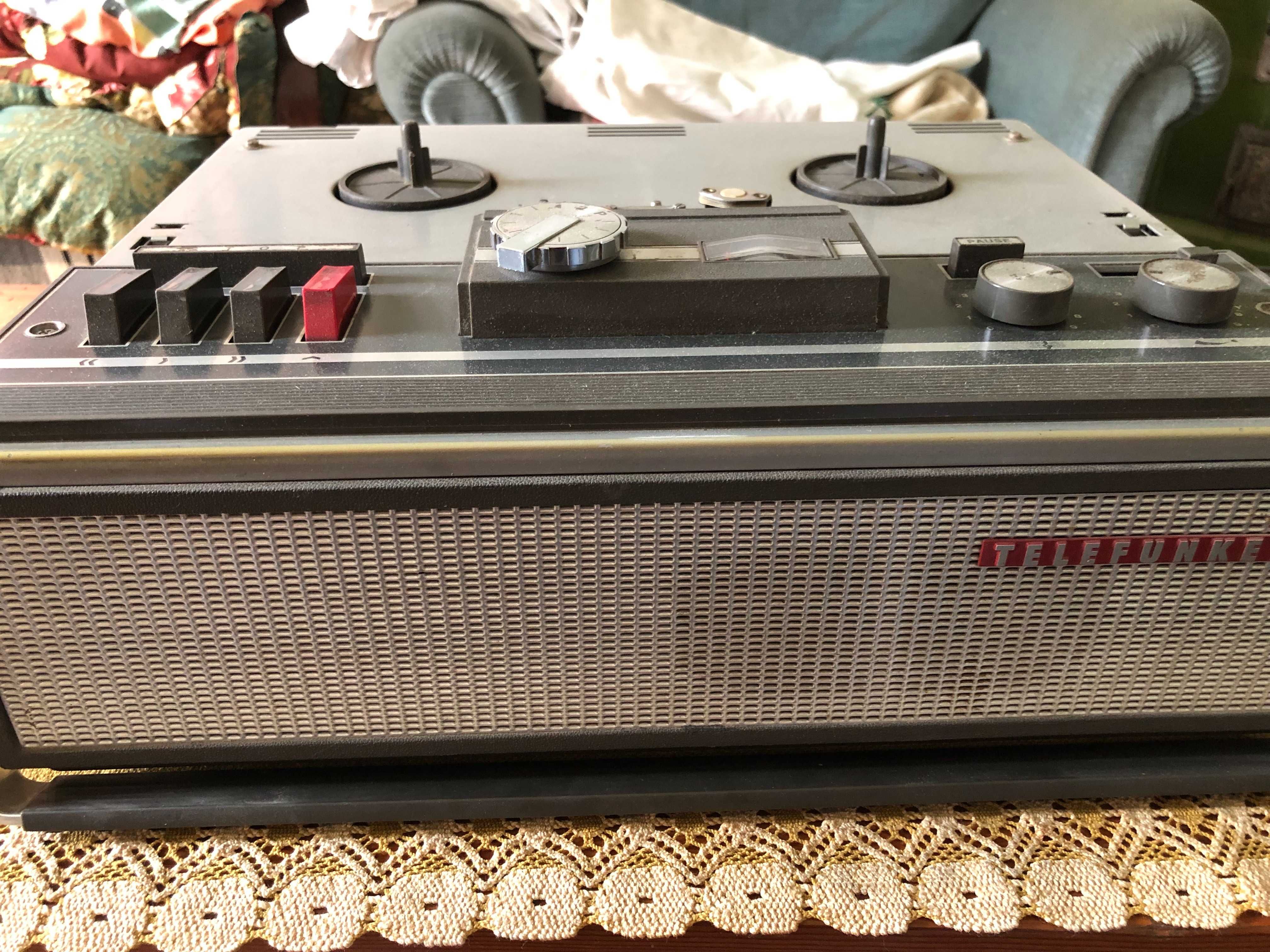 Magnetofon vintage Telefunken 201