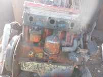 Vănd motor tractor