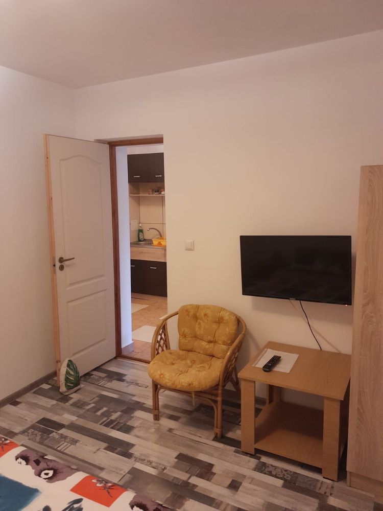 Cazare - Camere de inchiriat - Mangalia la 5 minute de plaja