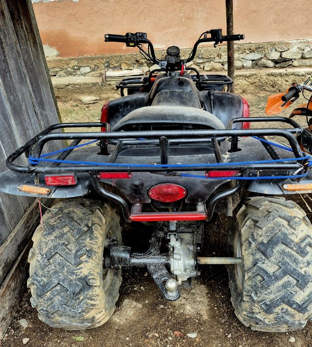 Se vinde Atv lindhai 300+ alt atv 125