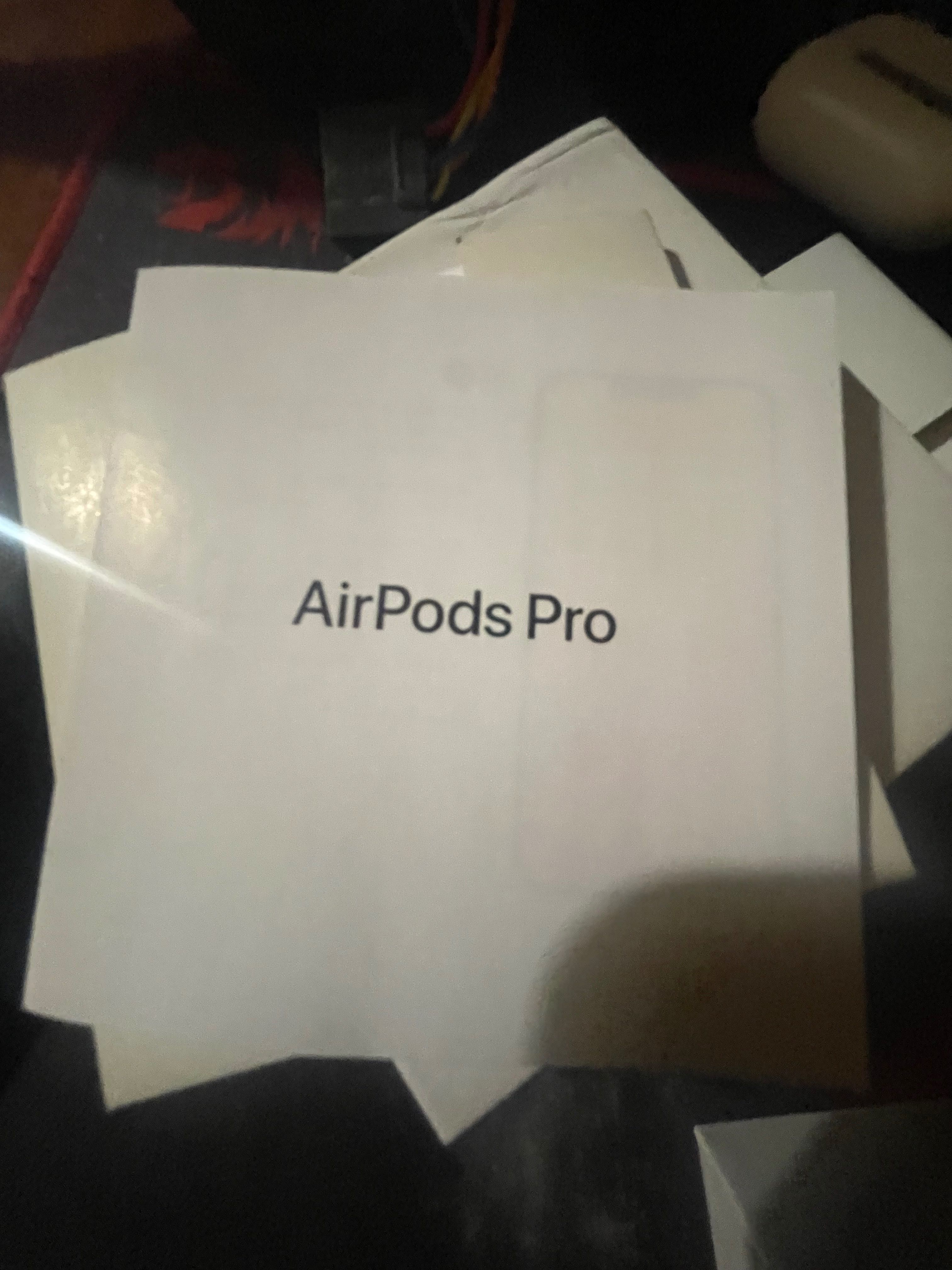 Продавам AirPods Pro 2