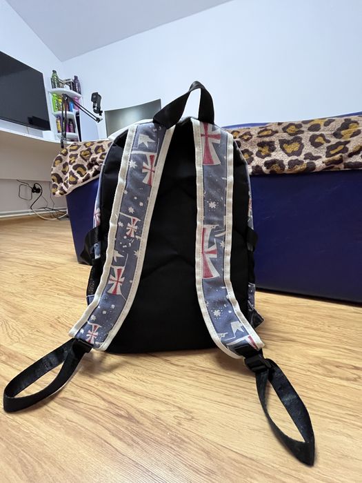 Ghiozdan unisex cu 7 compartimente de depozitare