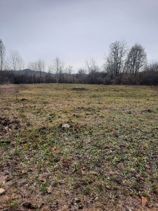 Teren intravilan - industrial Pucioasa acces drum asfaltat DC136A