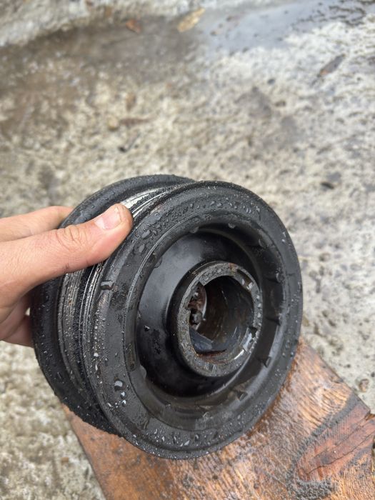 Fulie vibrochen Bmw E60 2.5 , 3.0d ,3.5d 231 218 197 286