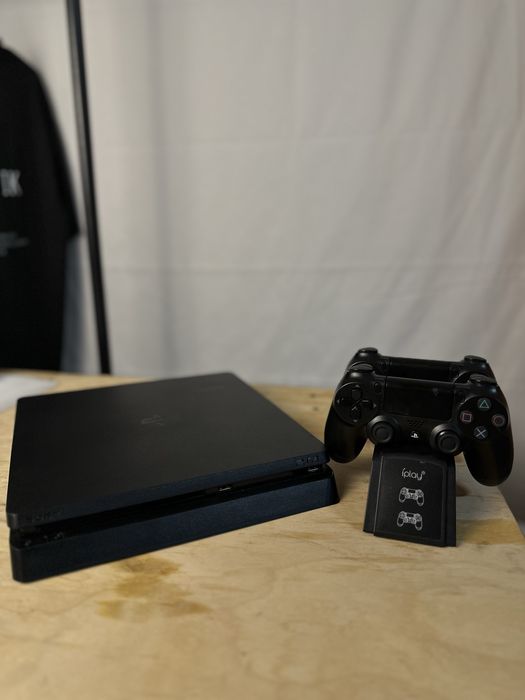 Sony playstation slim