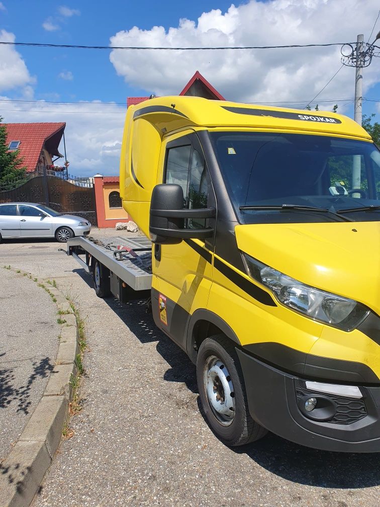 Vând platformă auto Iveco Dayli 35S18