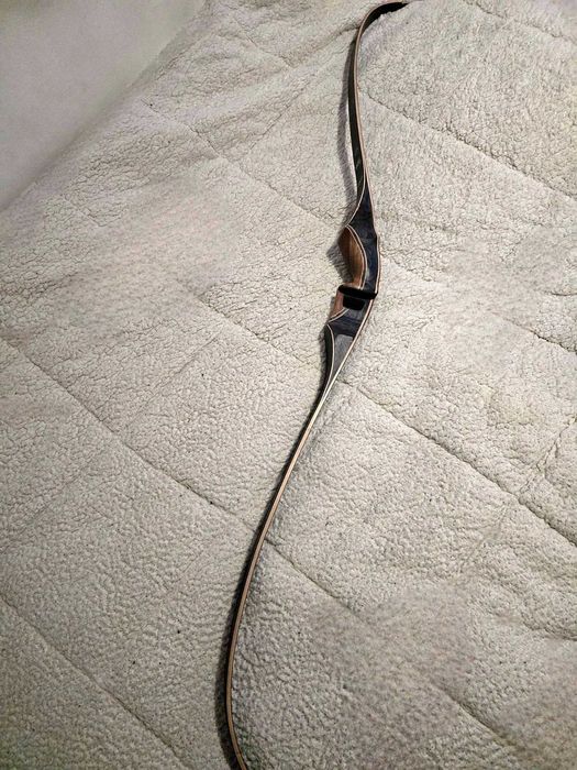 Arc vanatoare si target