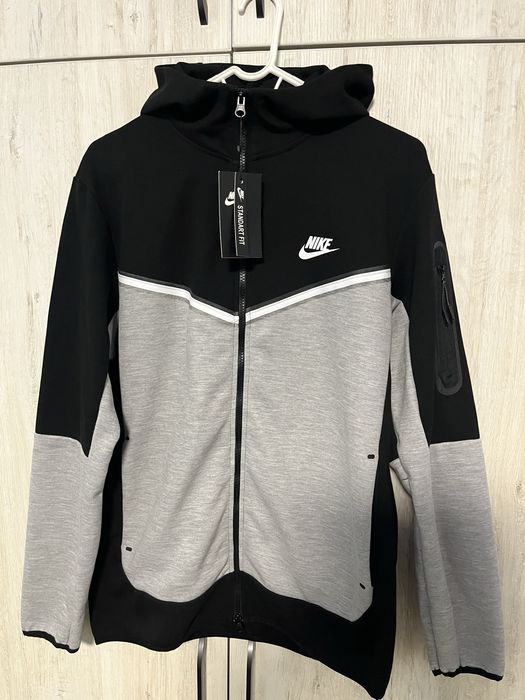 Nike Tech Fleece – Черно & Сиво