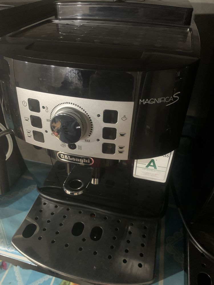 Delonghi Magnifica S