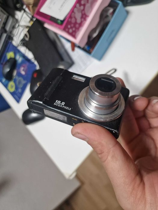 Aparat foto MEDION ideal pt ITP Auto Afiseaza data si ora pe poza