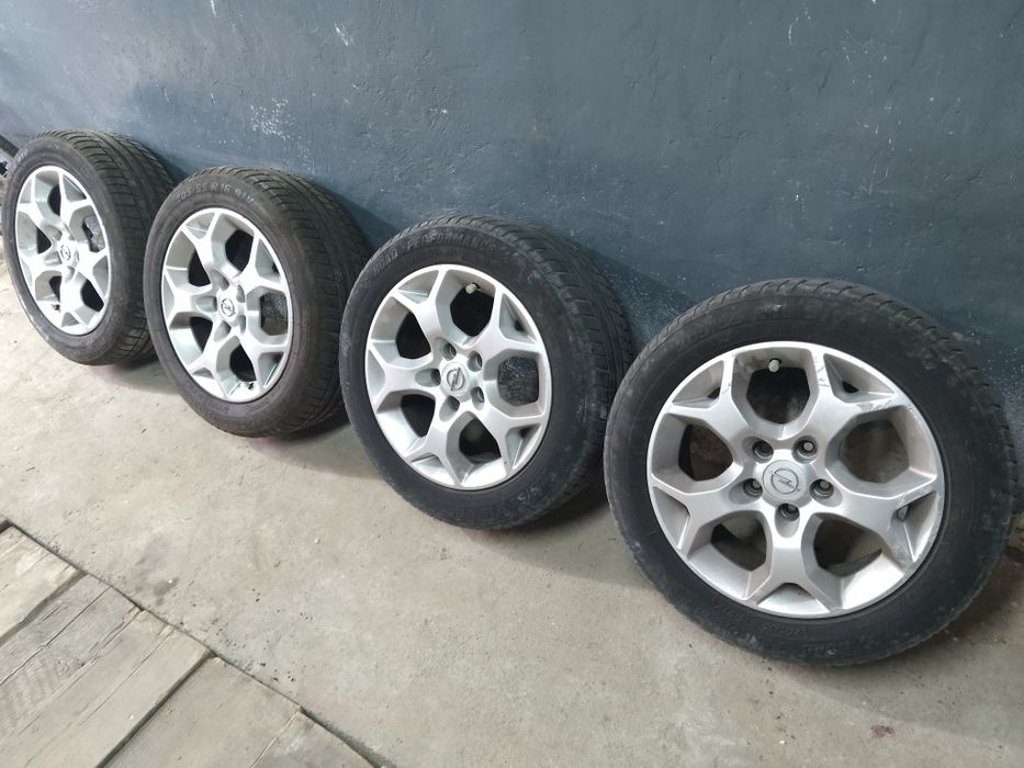 Roti pe 16 R pentru astra H