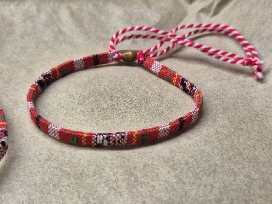 Мартеници ръчна изработка НА ЕДРО