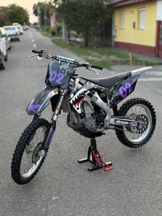 Vând Honda CRF 450R 2013 injecție/2500€neg!