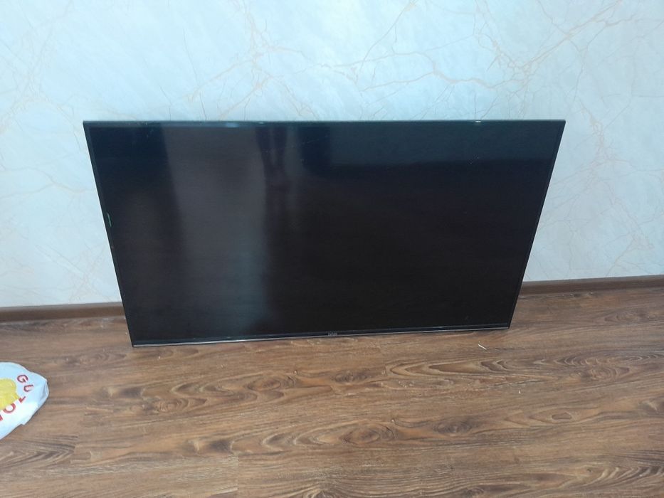 Telvizor ekrani singan