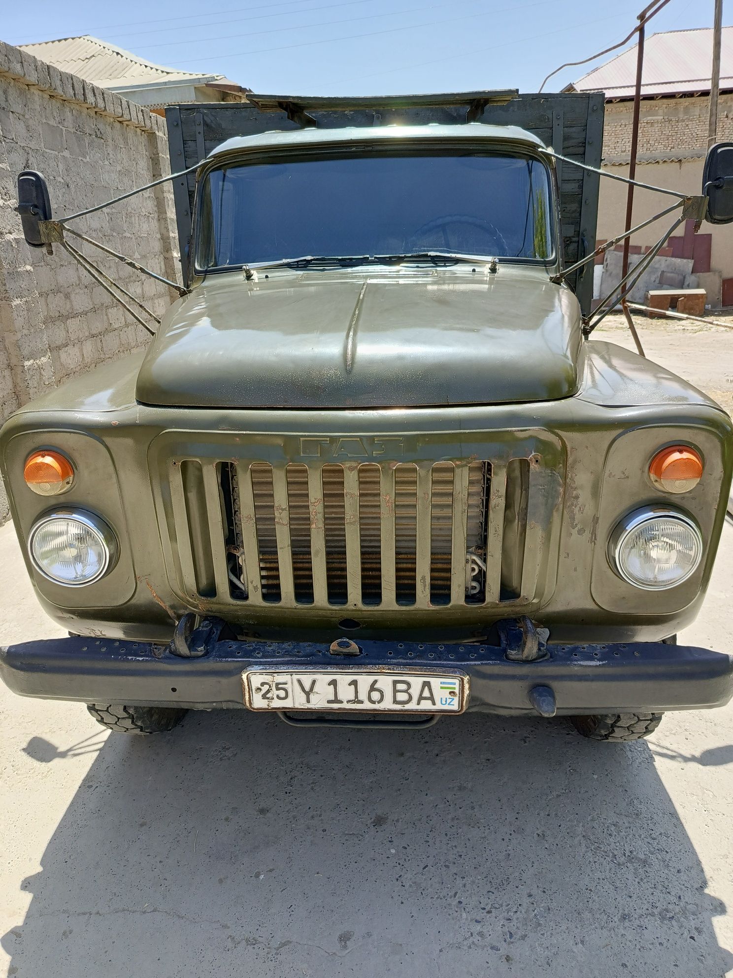 Газ 53 сотилади 1978 иил