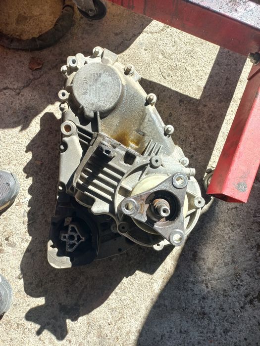 Раздатка за Х5 Е70 4.8 I