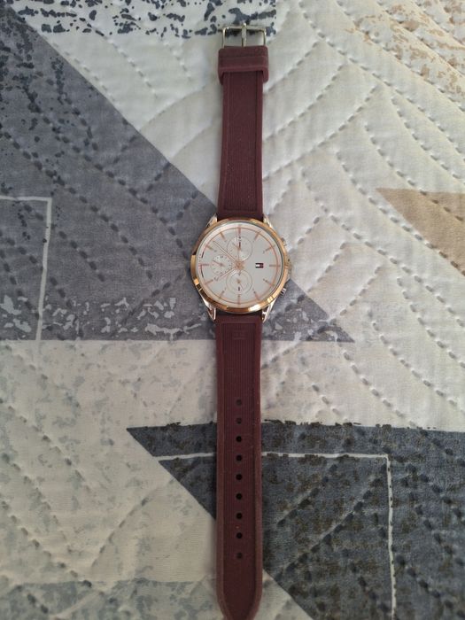 Дамски часовник Tommy Hilfiger