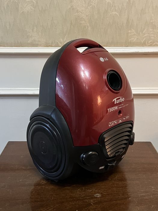 Пылесос LG V-CP3E52SD