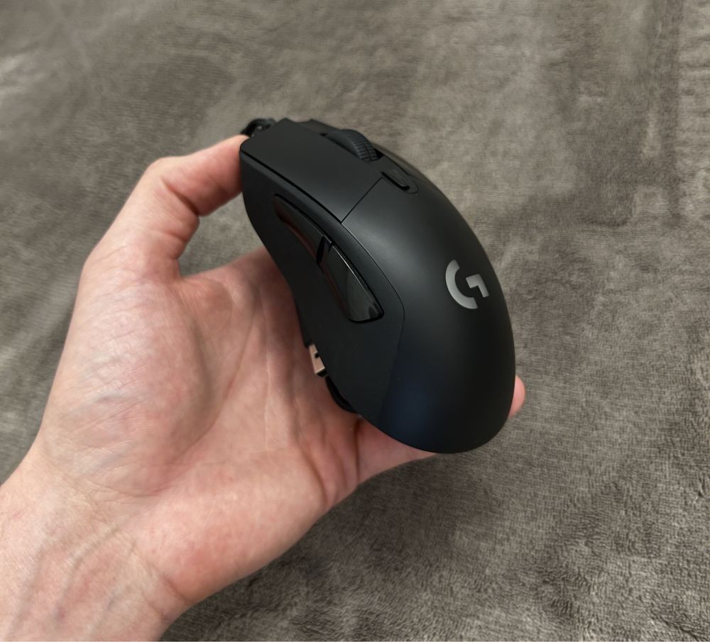 Logitech G403 hero