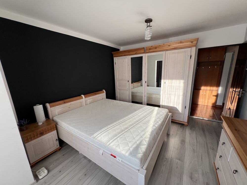 Închiriez apartament 2 camere Bd. Regele Ferdinand (Granicerilor) et.1