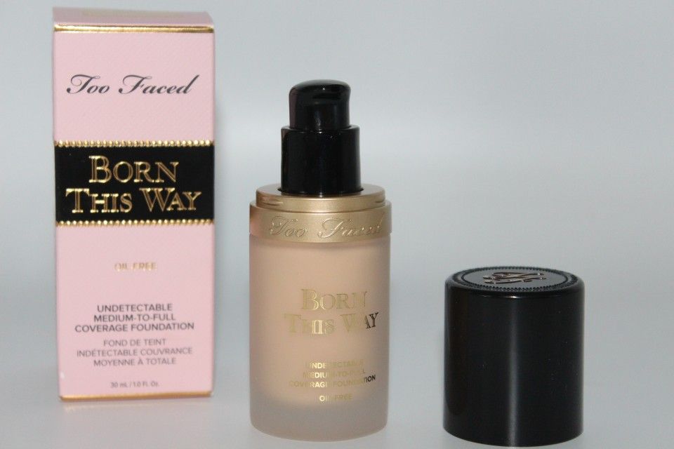 Fond de ten Too Faced Born This Way Nuanta Snow