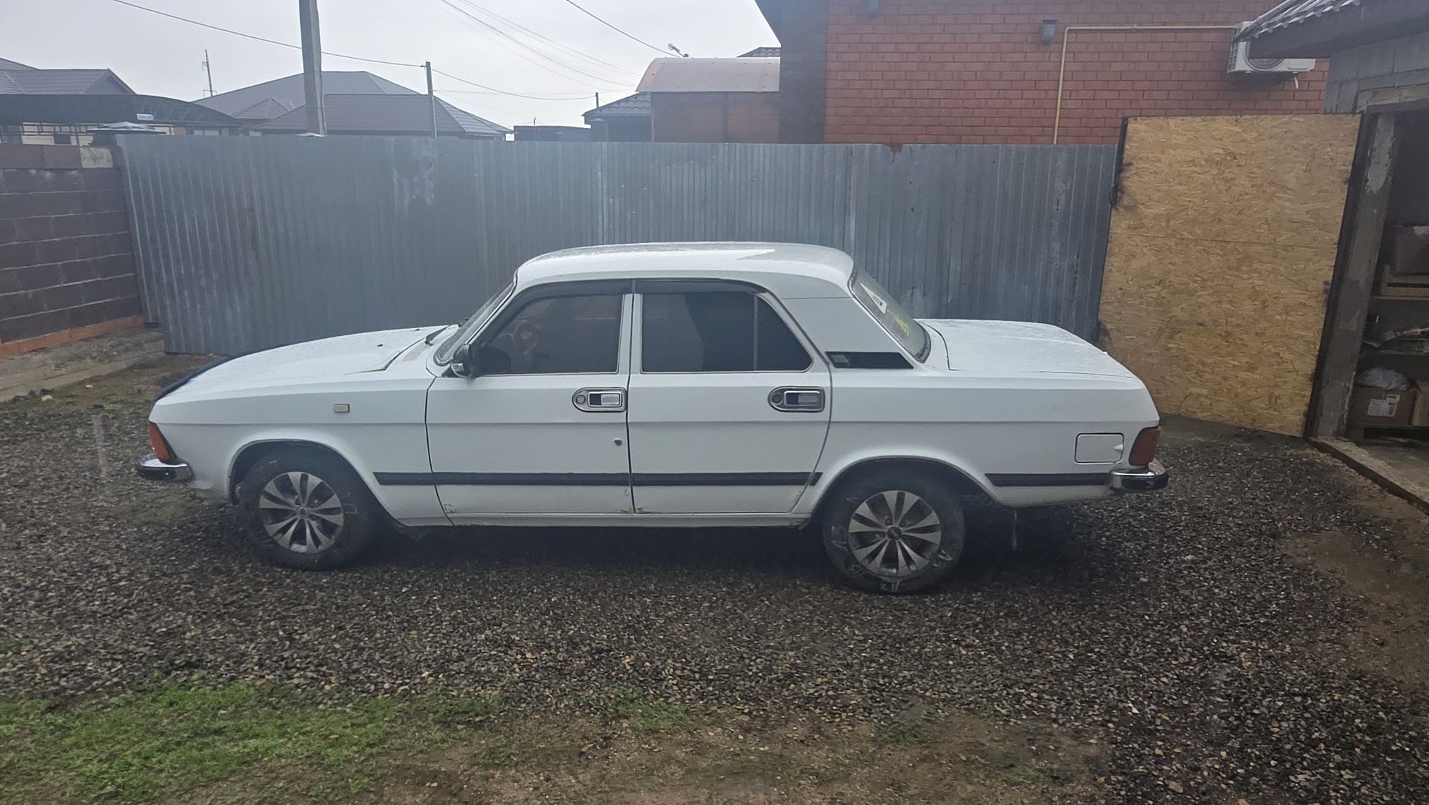 Продам Волга 3102