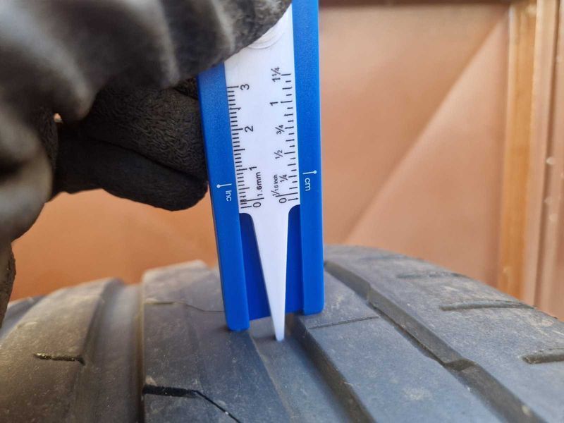 4 Hankook R19 255/45
летни гуми
DOT1824