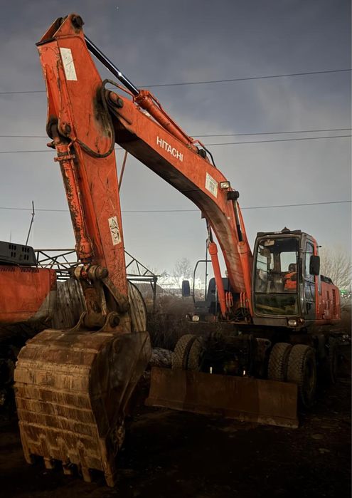 Hitachi ZX210W экскаватор
