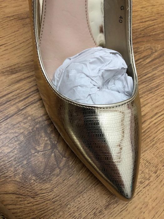 Pantofi stiletto
