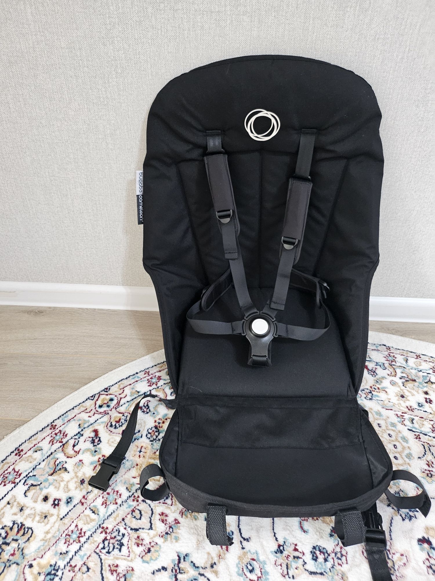 Продам коляску 2 в 1. Фирмы
