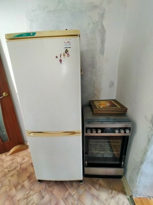 Продам холодильник газовая плита состояние бу