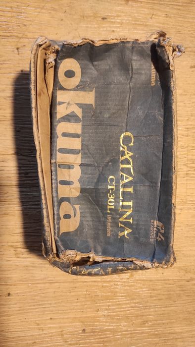 Продам фирменную рыболовную катушку  "Окума".