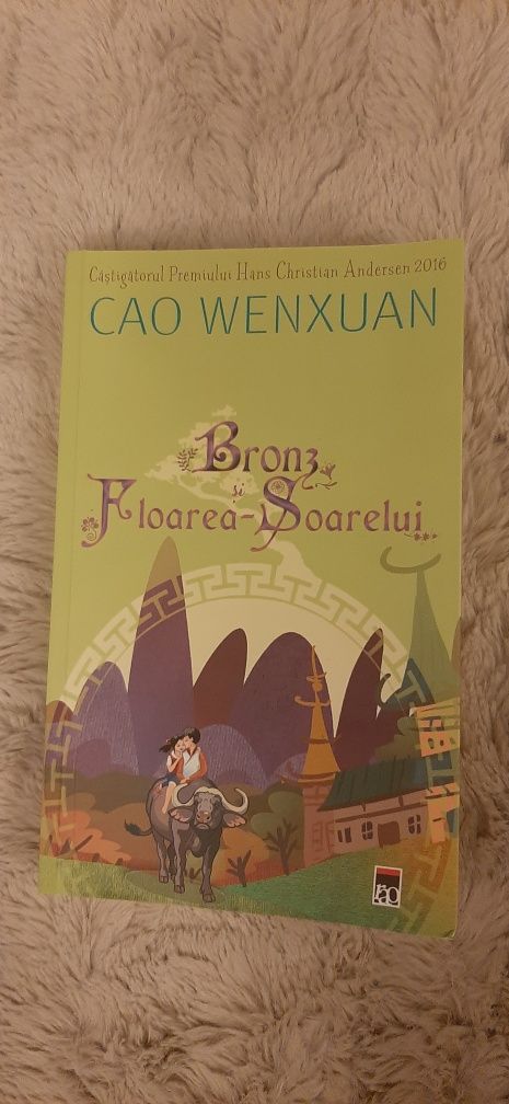 Jeleu, Bronz si floarea soarelui, O fata ca ea