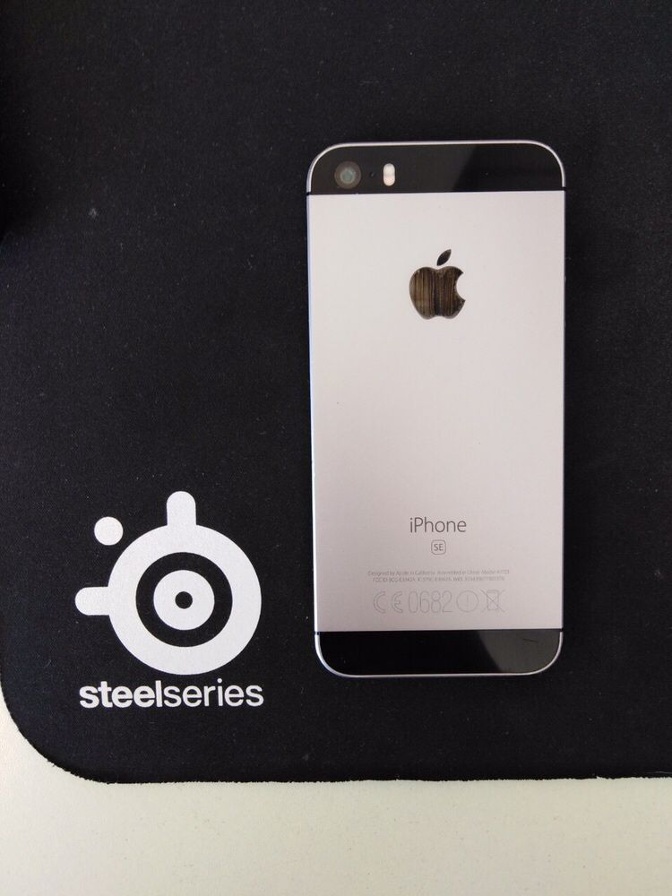 iphone SE отключен