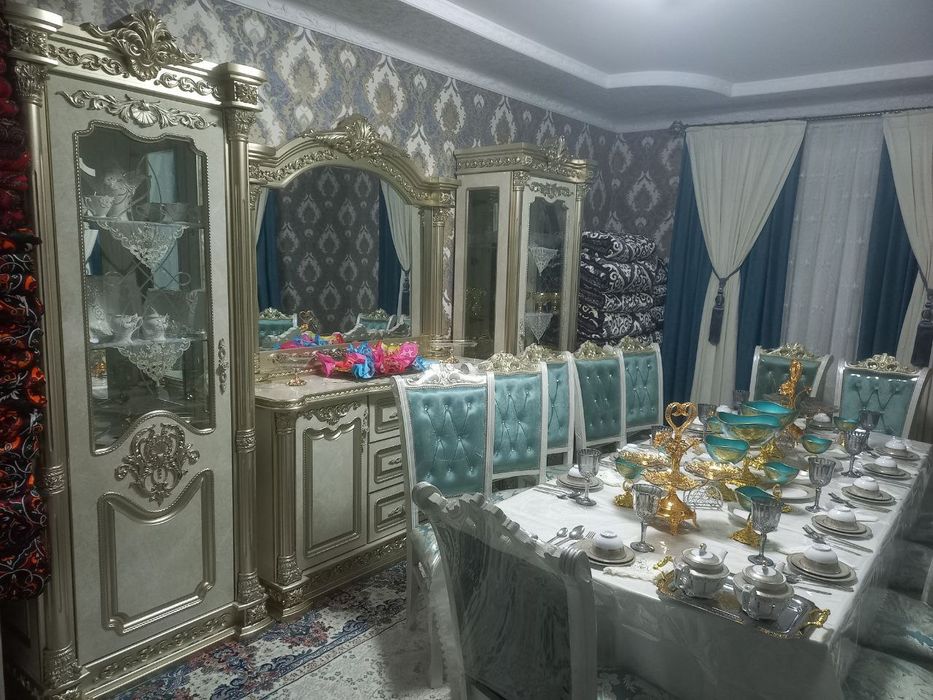 Uy sotladi Zangiota Machdi oldida 4 sotix 7 xona