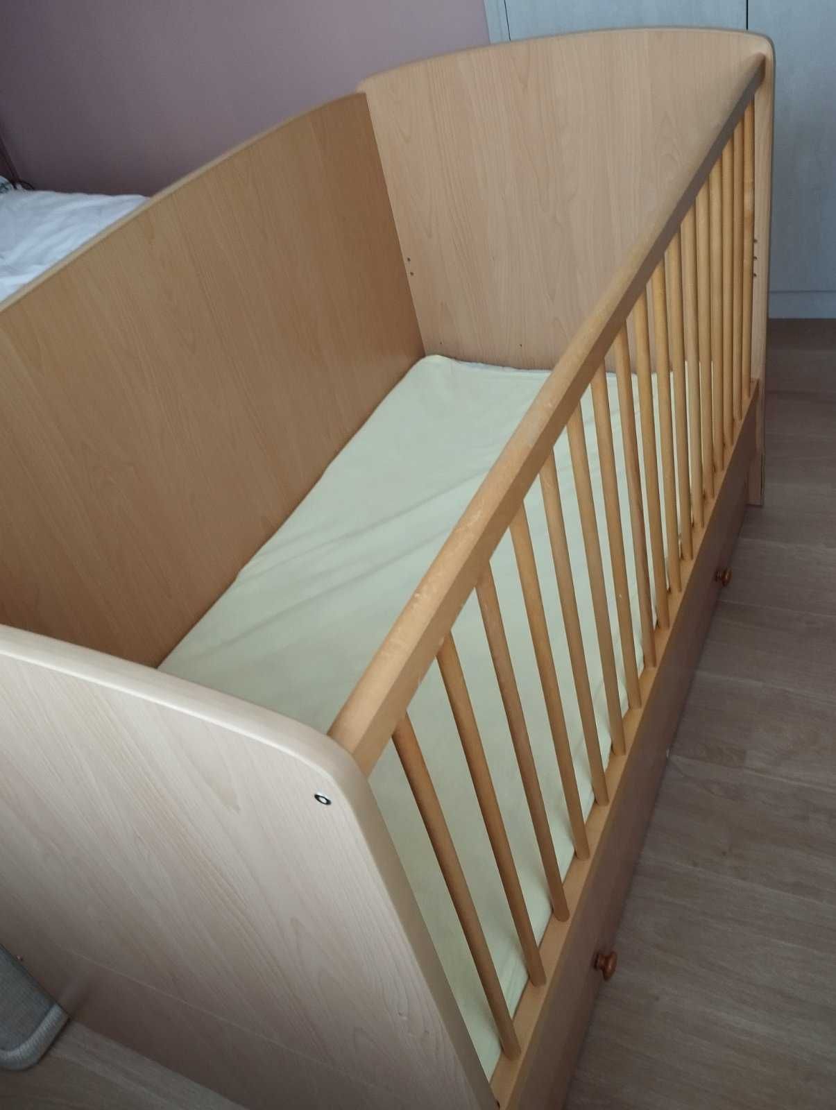 Бебешко/ детско легло, масивен бук, 70/140 см., две нива